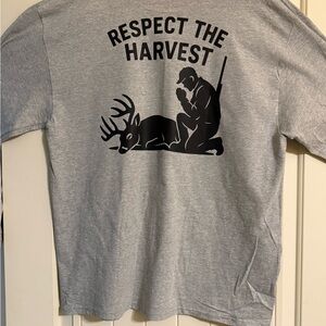 Gildan Gray 'Respect the Harvest' Men's Long Sleeve Tshirt
